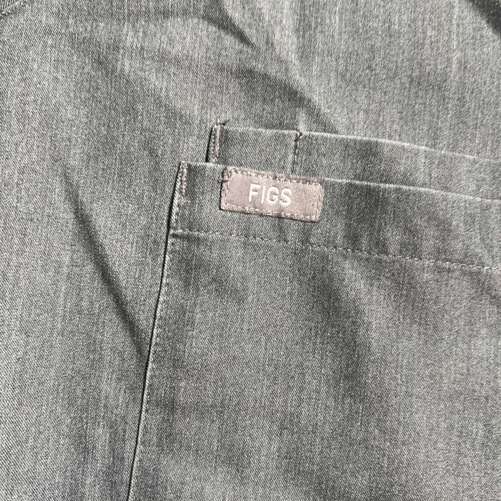 Figs Scrub Top- Medium - image 3